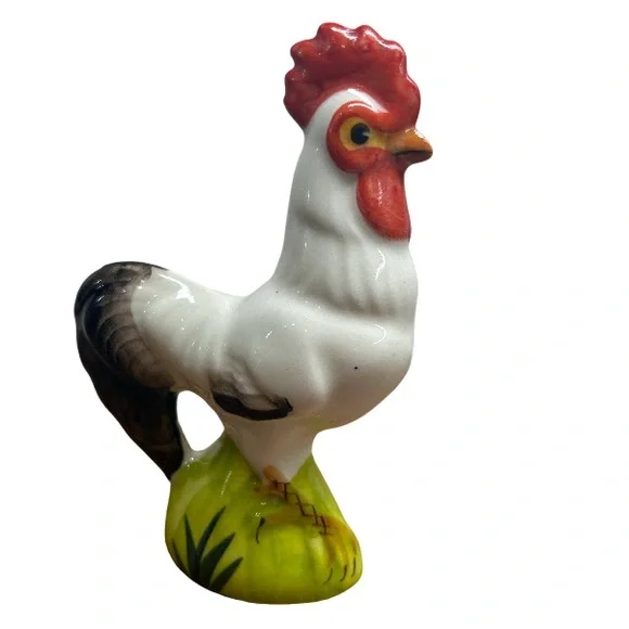 Decorative Small Painted Ceramic Rooster Decor 5 Inches In Height - Picture 2 of 10
